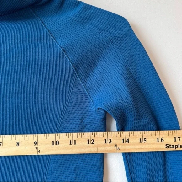 Athleta Seamless Base Layer Size XXS - Picture 3 of 5